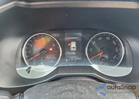 2019 Toyota Rav4 Xle z USA, uszkodzony, nr VIN 2T3P1RFV9KC050964